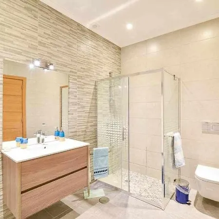 Centro 3 Minutos Da Praia * ألفور